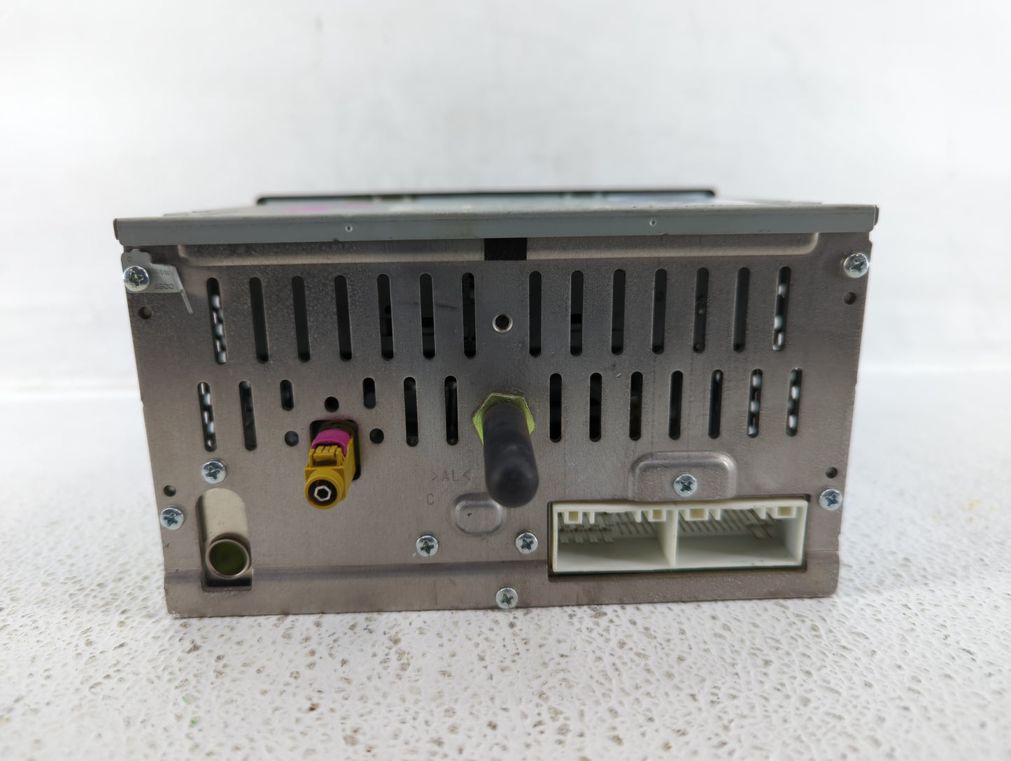 2012-2015 Hyundai Sonata Am Fm Cd Player Radio Receiver - Oemusedautoparts1.com