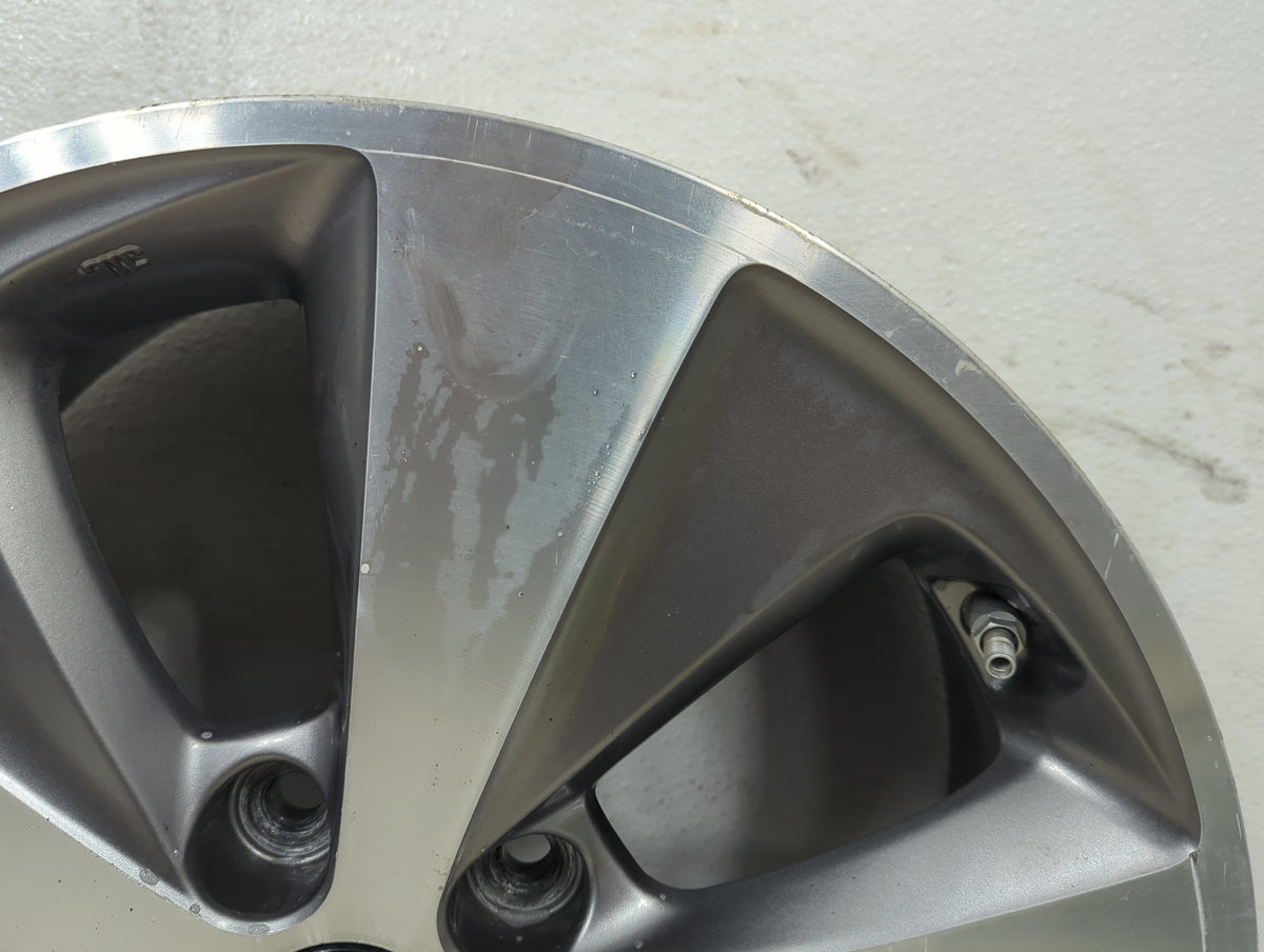 2012 Hyundai Sonata Oem Wheel Rim 5035767 - Oemusedautoparts1.com