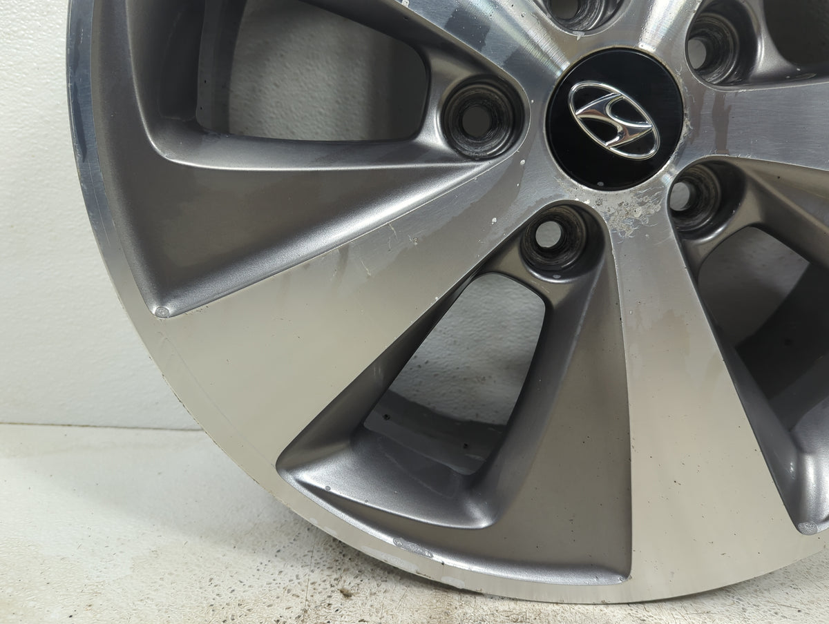 2012 Hyundai Sonata Oem Wheel Rim 5035767 - Oemusedautoparts1.com