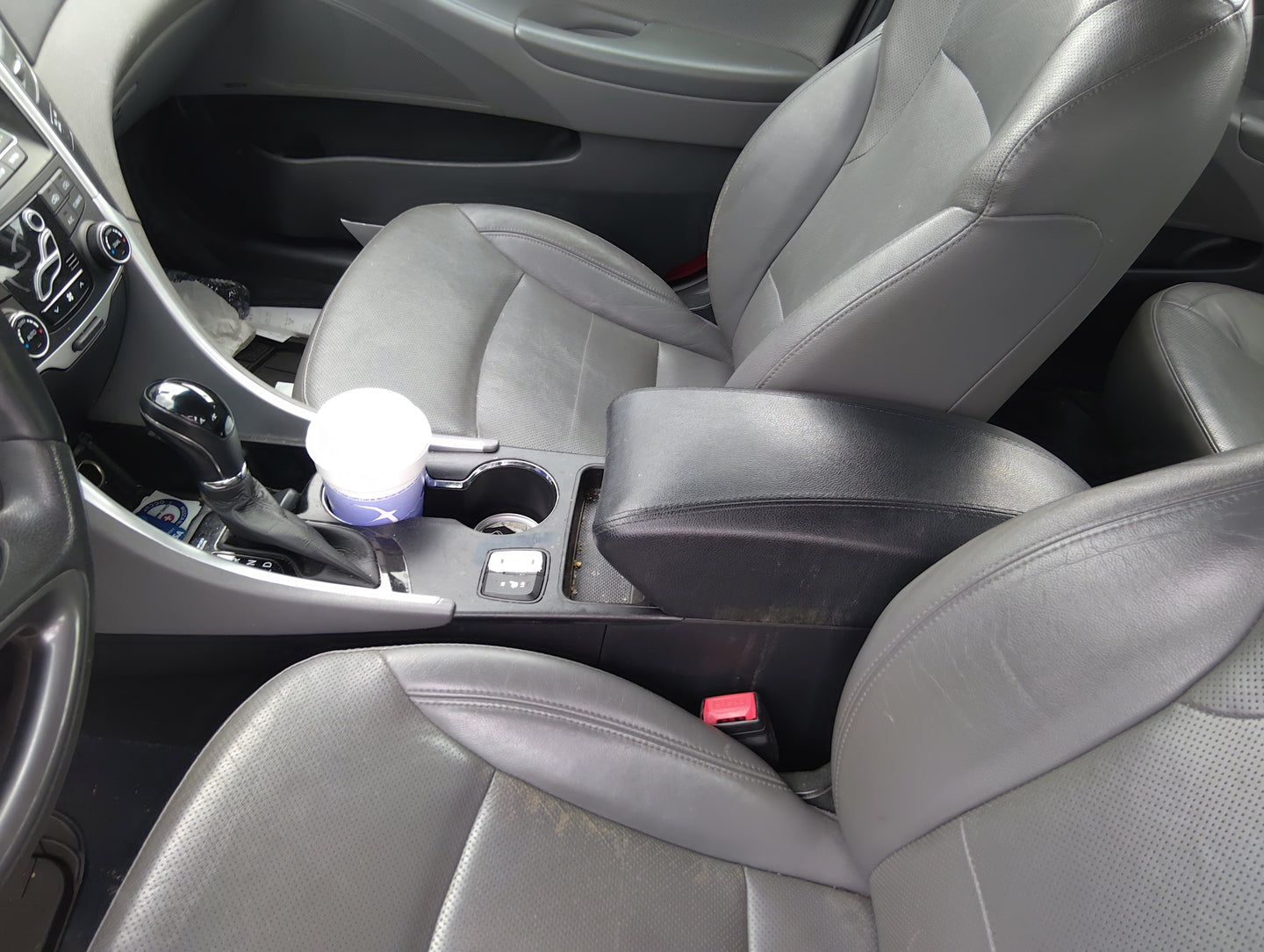 2011-2015 Hyundai Sonata Center Floor Console Fits Fits 2011 2012 2013 2014 2015 OEM Used Auto Parts - Oemusedautoparts1.com