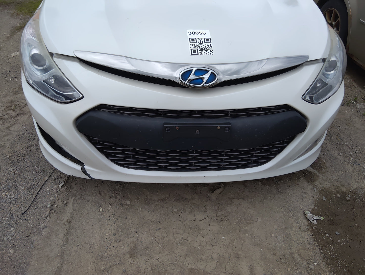 2011-2015 Hyundai Sonata Front Grille Bumper Not Included - Oemusedautoparts1.com