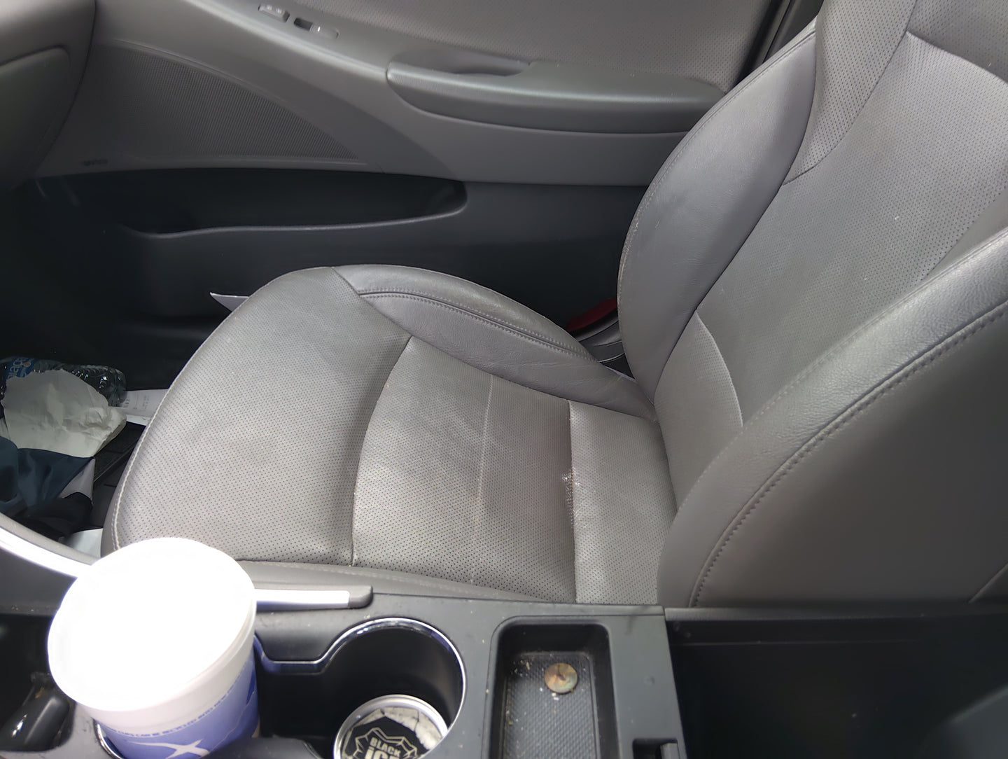2011-2012 Hyundai Sonata Passenger Front Seat Oem 5035863 - Oemusedautoparts1.com