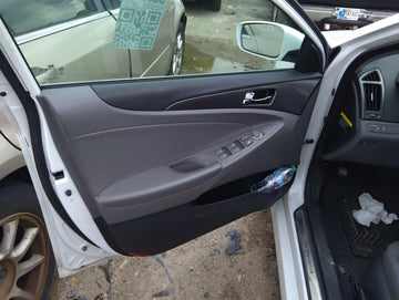2012 Hyundai Sonata Front Left Driver Interior Door Panel Trim 5035939 - Oemusedautoparts1.com