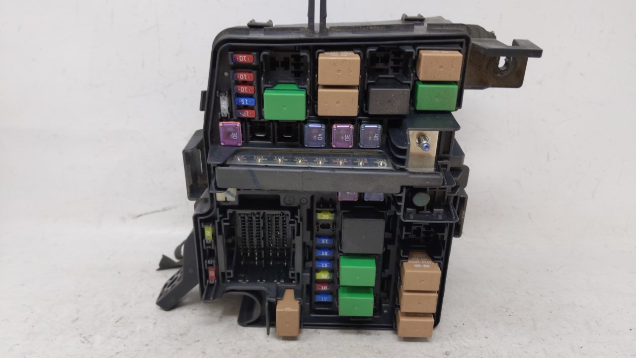 2011-2014 Hyundai Sonata Fusebox Fuse Box Panel Relay Module Fits Fits 2011 2012 2013 2014 OEM Used Auto Parts - Oemusedauto
