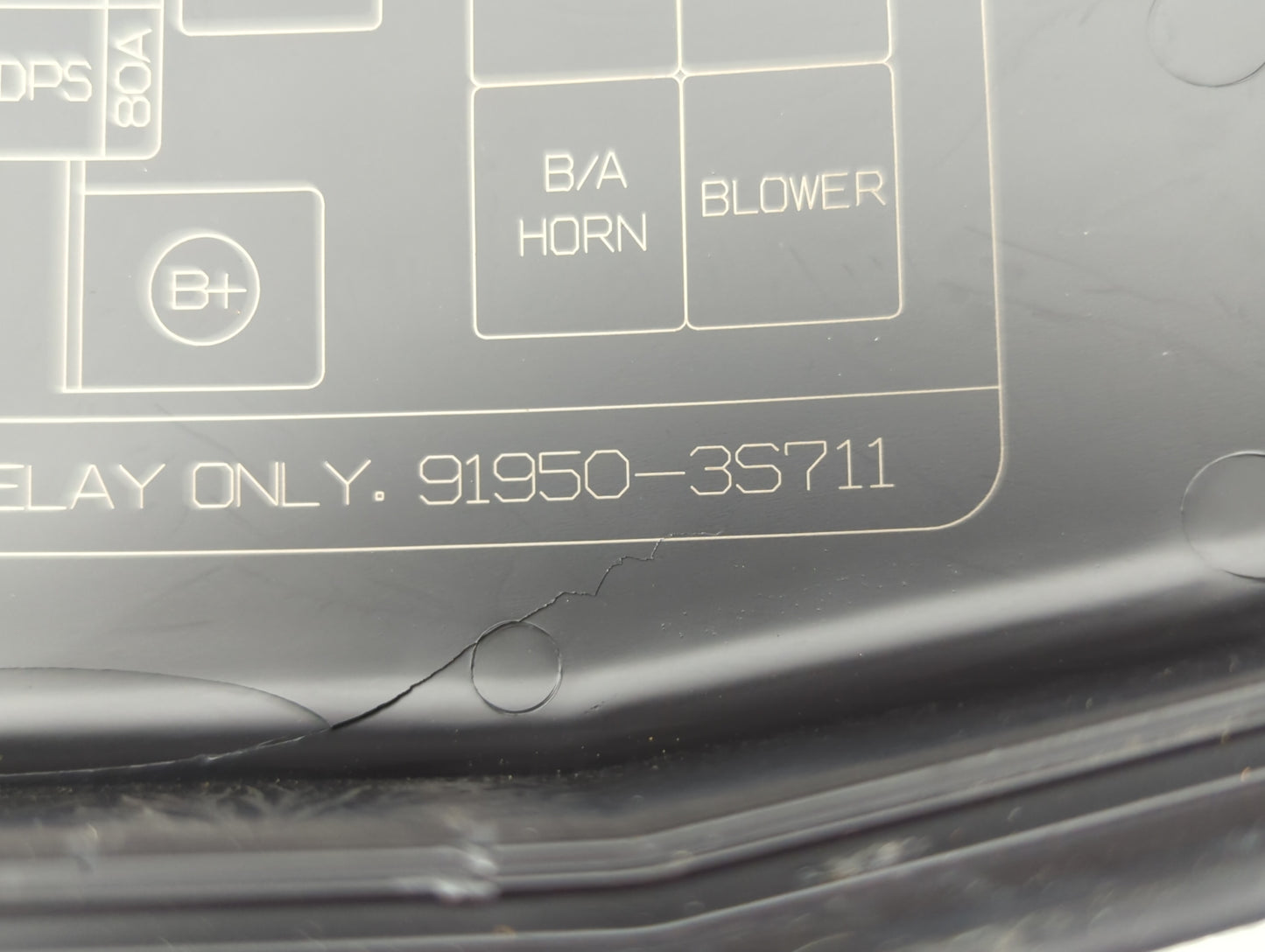 2011-2014 Hyundai Sonata Fusebox Fuse Box Panel Relay Module P/N:91950-3S711 91200-3Q203 Fits Fits 2011 2012 2013 2014 OEM U