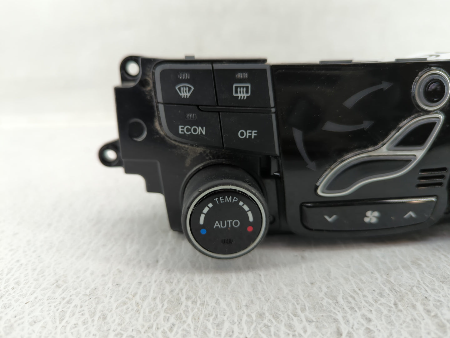 2012 Hyundai Sonata Climate Control Module Temperature AC/Heater Replacement P/N:97250-4RDB2 Fits OEM Used Auto Parts - Oemu