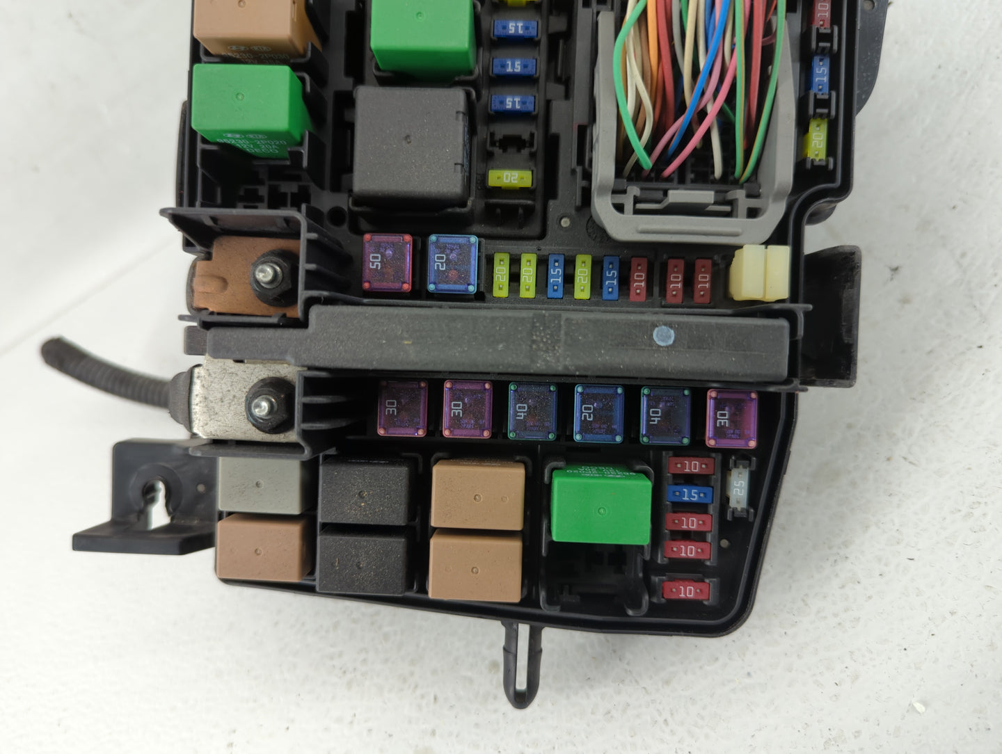2011-2012 Hyundai Sonata Fusebox Fuse Box Panel Relay Module P/N:91200-4R014 Fits Fits 2011 2012 OEM Used Auto Parts - Oemus