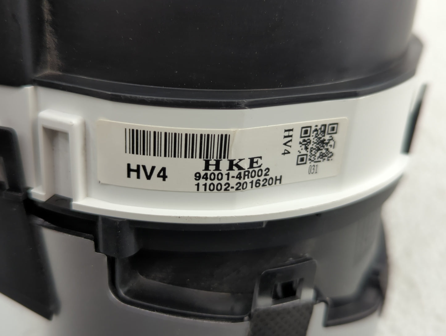 2011-2015 Hyundai Sonata Instrument Cluster Speedometer Gauges P/N:94001-4R002 Fits Fits 2011 2012 2013 2014 2015 OEM Used A