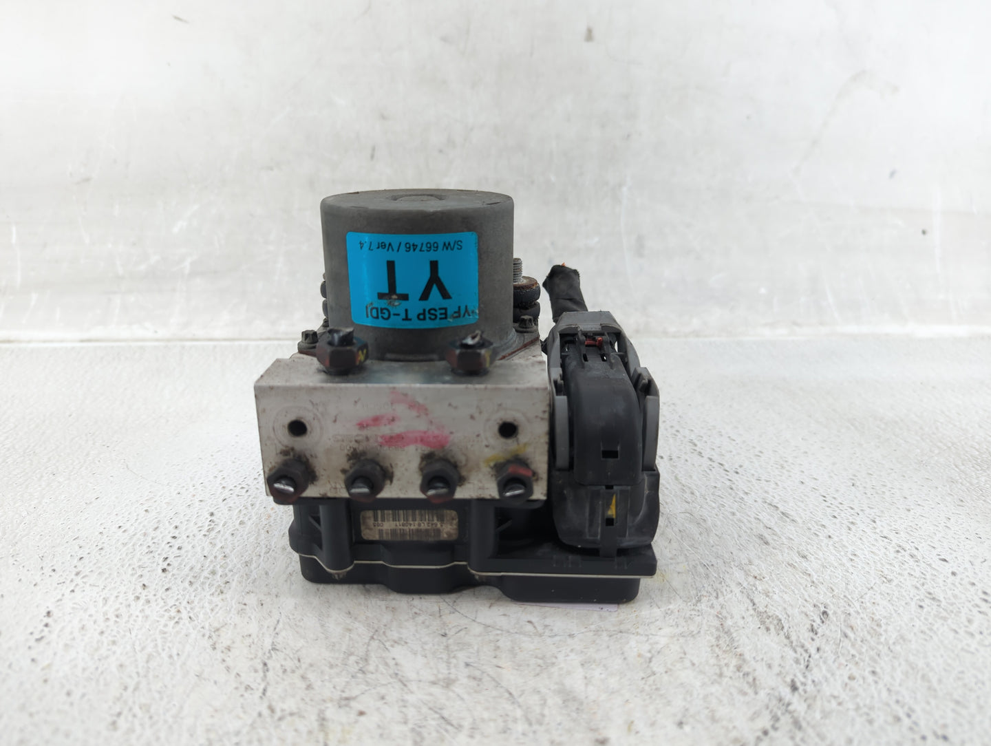 2011-2013 Hyundai Sonata ABS Pump Control Module Replacement P/N:58920-3Q500 Fits Fits 2011 2012 2013 OEM Used Auto Parts - 