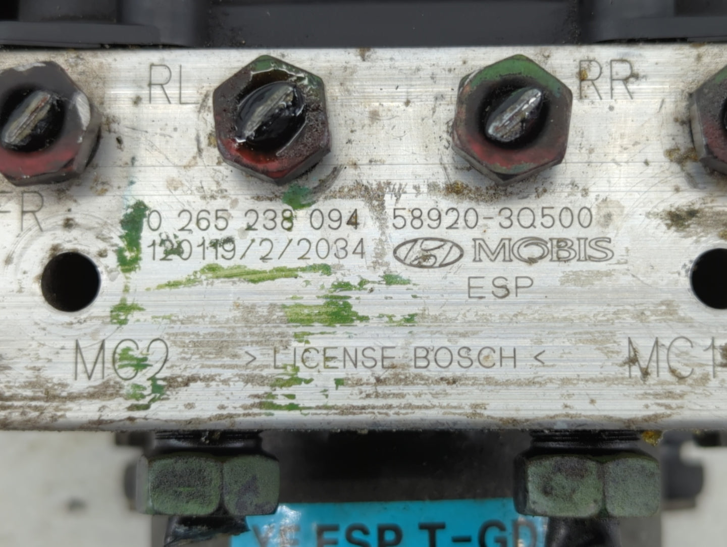 2011-2013 Hyundai Sonata ABS Pump Control Module Replacement P/N:58920-3Q500 Fits Fits 2011 2012 2013 OEM Used Auto Parts - 