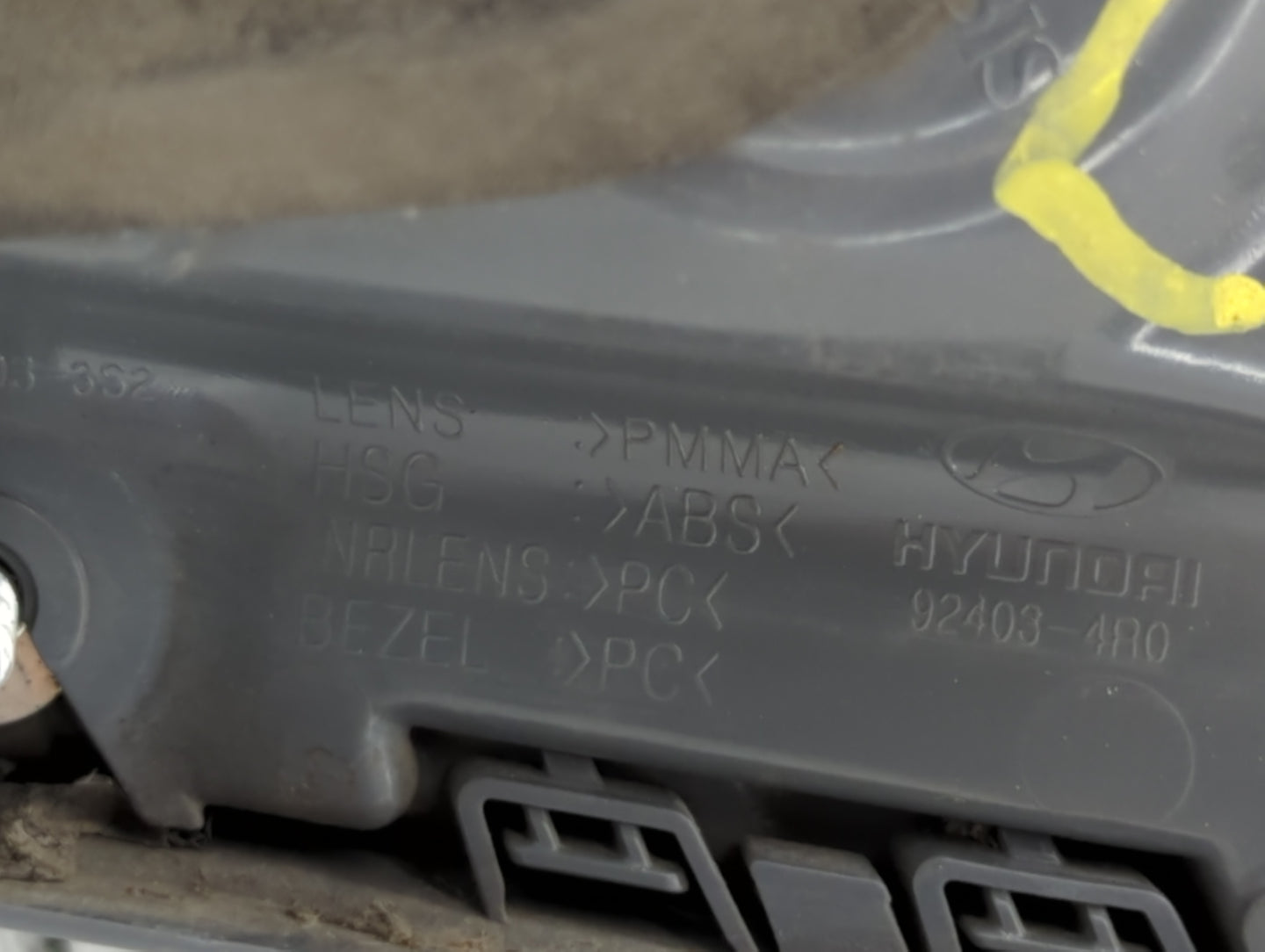 2011-2015 Hyundai Sonata Tail Light Assembly Driver Left OEM Fits Fits 2011 2012 2013 2014 2015 OEM Used Auto Parts - Oemuse