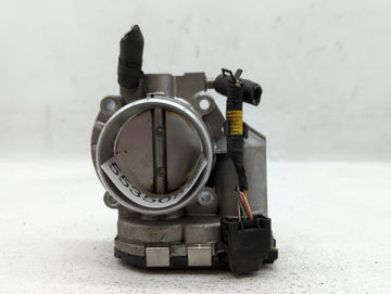 2011-2015 Hyundai Sonata Throttle Body P/N:35100-2G800 Fits Fits 2011 2012 2013 2014 2015 2016 OEM Used Auto Parts - Oemused