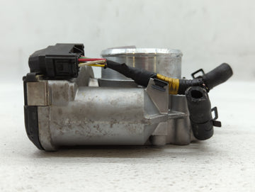2011-2015 Hyundai Sonata Throttle Body P/N:35100-2G800 Fits Fits 2011 2012 2013 2014 2015 2016 OEM Used Auto Parts