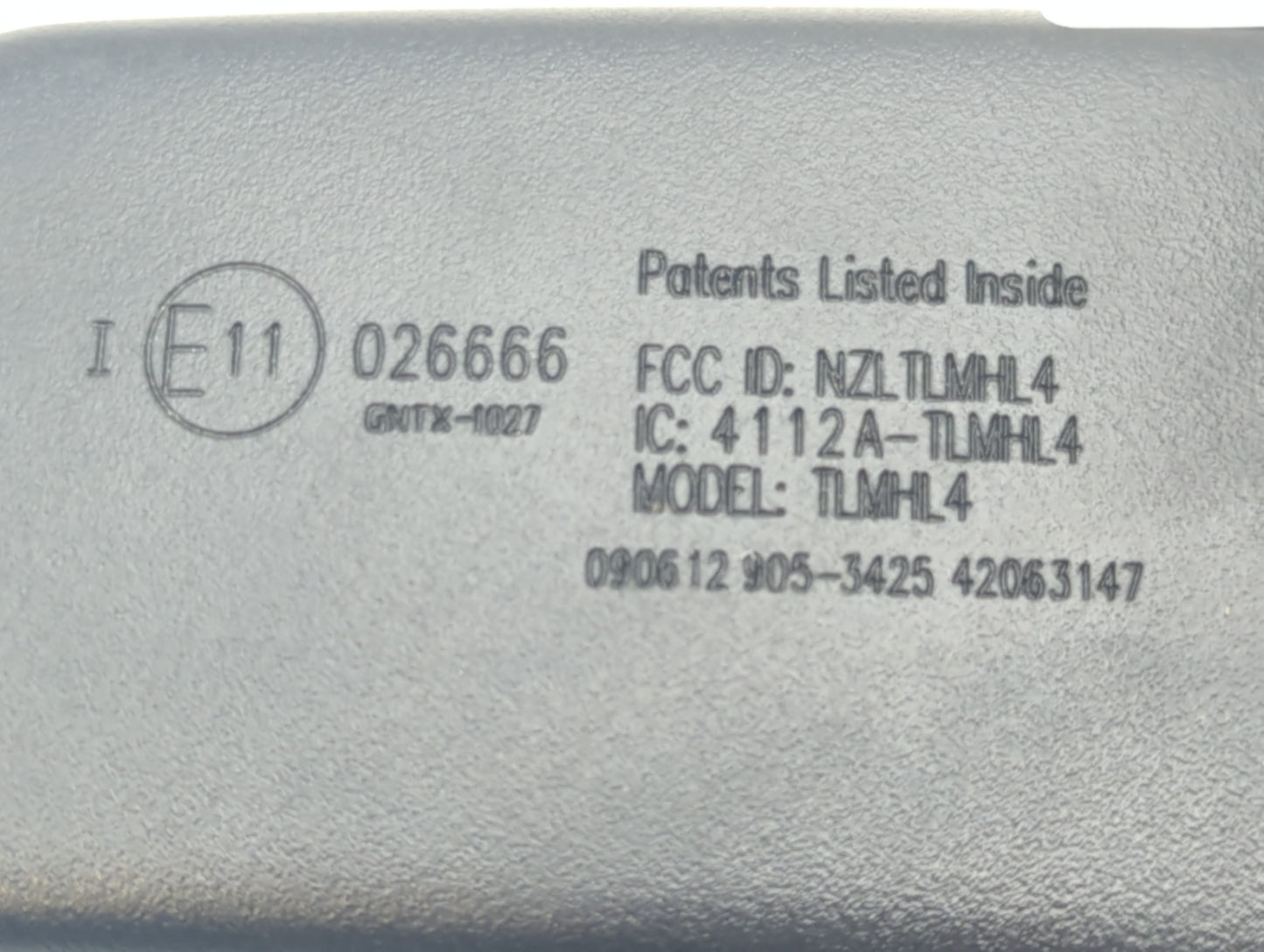 2011-2019 Hyundai Sonata Interior Rear View Mirror Replacement OEM P/N:E11026666 Fits OEM Used Auto Parts - Oemusedautoparts