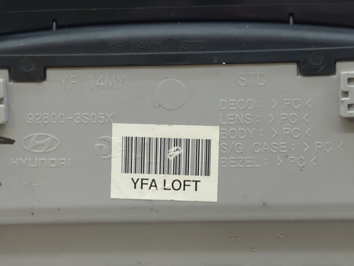 2011-2013 Hyundai Sonata Overhead Roof Console Interior Dome Light - Oemusedautoparts1.com
