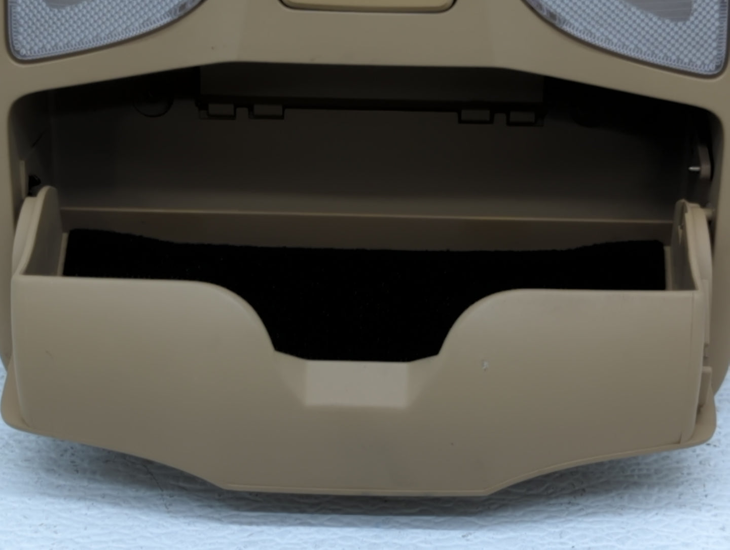 2012 Hyundai Sonata Overhead Roof Console - Oemusedautoparts1.com