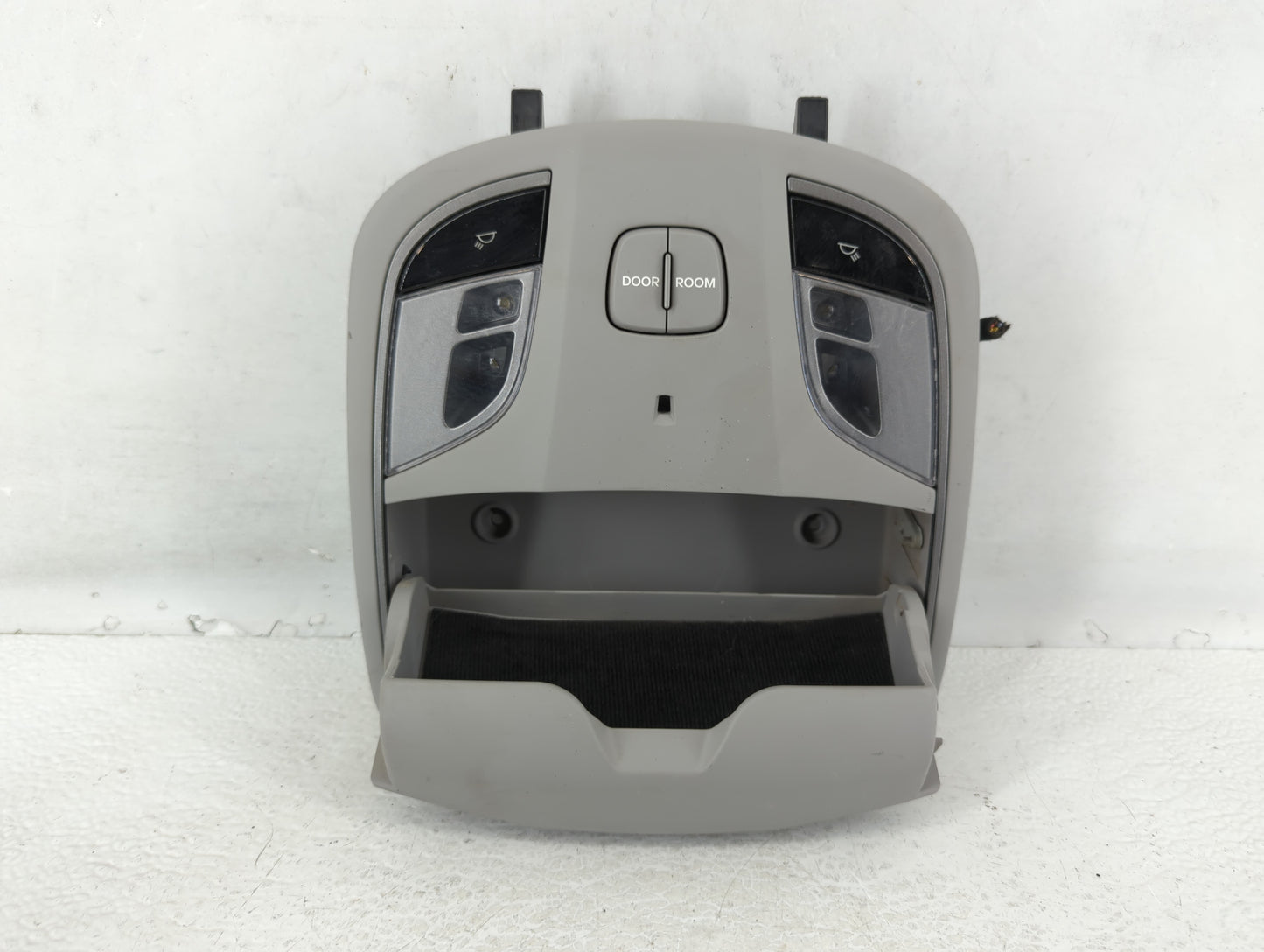 2011-2013 Hyundai Sonata Overhead Console W/rear Climate Control - Oemusedautoparts1.com