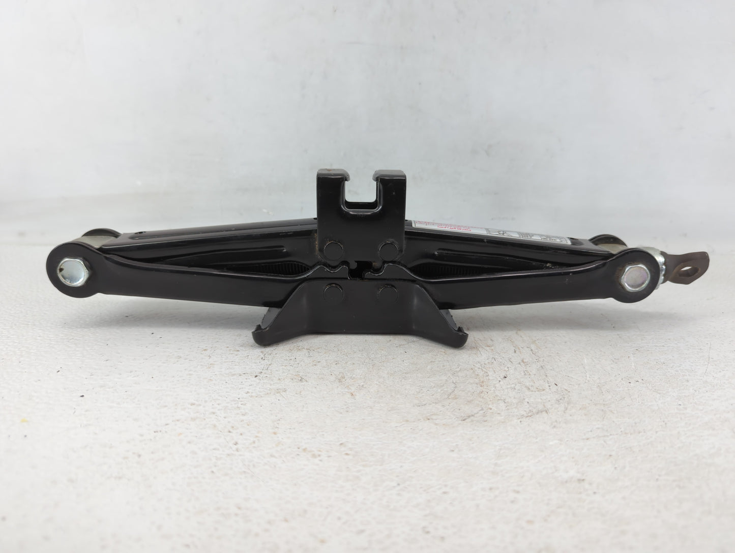 2012 Hyundai Sonata Spare Scissor Car Jack - Oemusedautoparts1.com