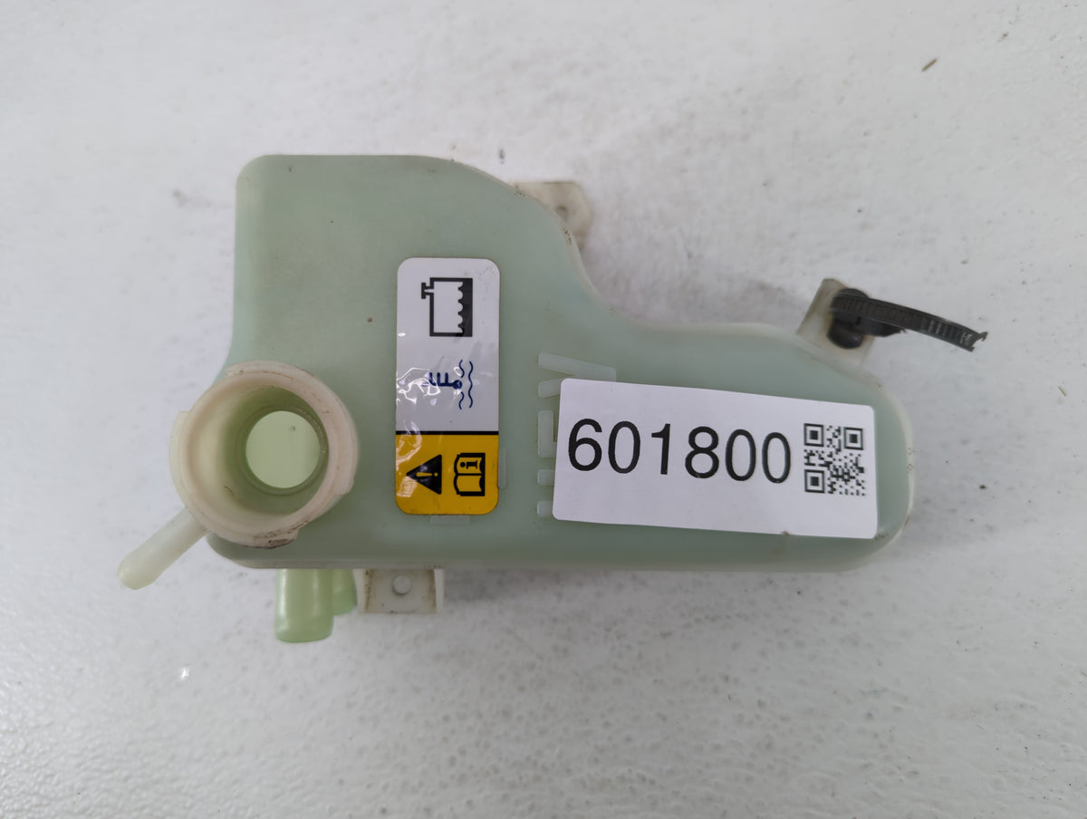 2011-2015 Hyundai Sonata Radiator Coolant Overflow Expansion Tank Bottle 601800 - Oemusedautoparts1.com