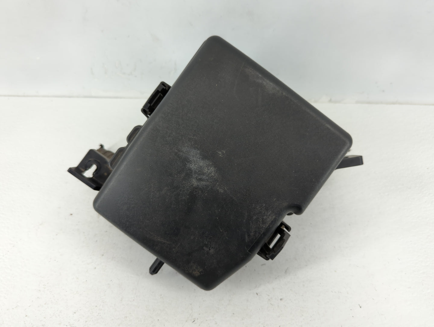 2011-2014 Hyundai Sonata Fusebox Fuse Box Panel Relay Module P/N:91950-3S711 Fits Fits 2011 2012 2013 2014 OEM Used Auto Par