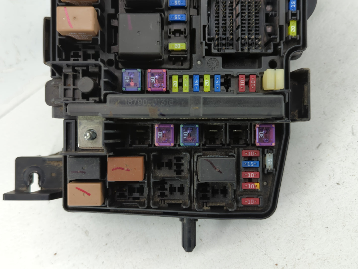2011-2014 Hyundai Sonata Fusebox Fuse Box Panel Relay Module P/N:91950-3S711 Fits Fits 2011 2012 2013 2014 OEM Used Auto Par