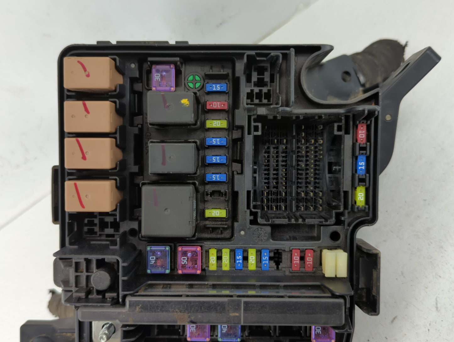 2011-2014 Hyundai Sonata Fusebox Fuse Box Panel Relay Module P/N:91950-3S711 Fits Fits 2011 2012 2013 2014 OEM Used Auto Par