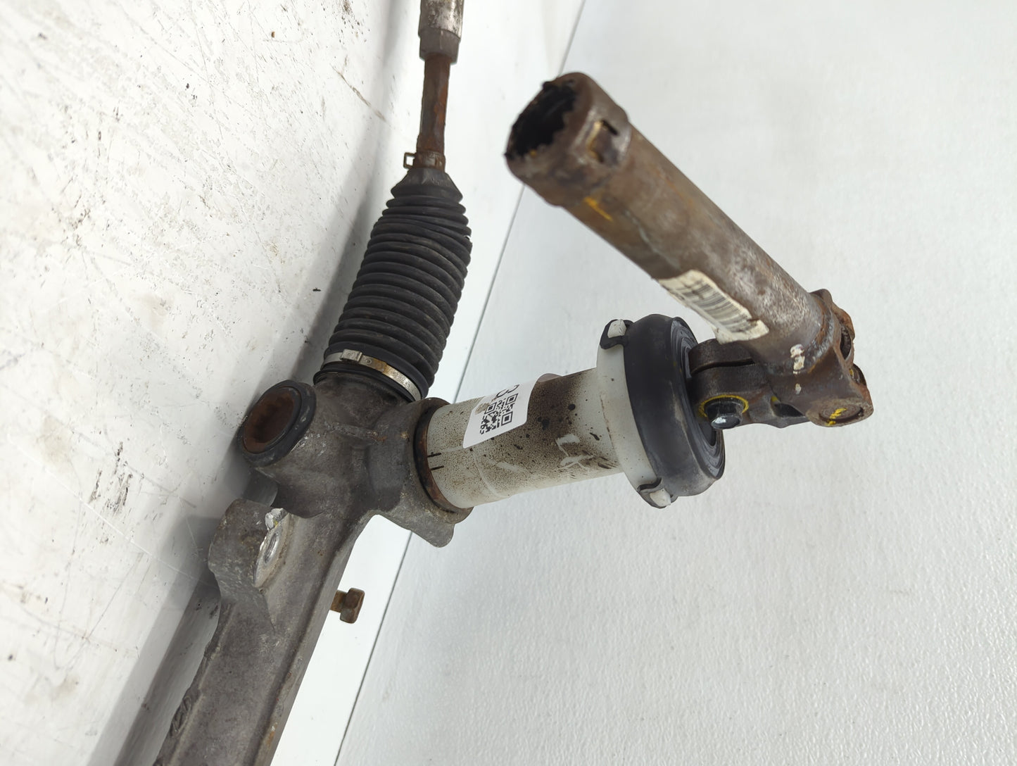 2012 Hyundai Sonata Power Steering Reservoir Rust - Oemusedautoparts1.com