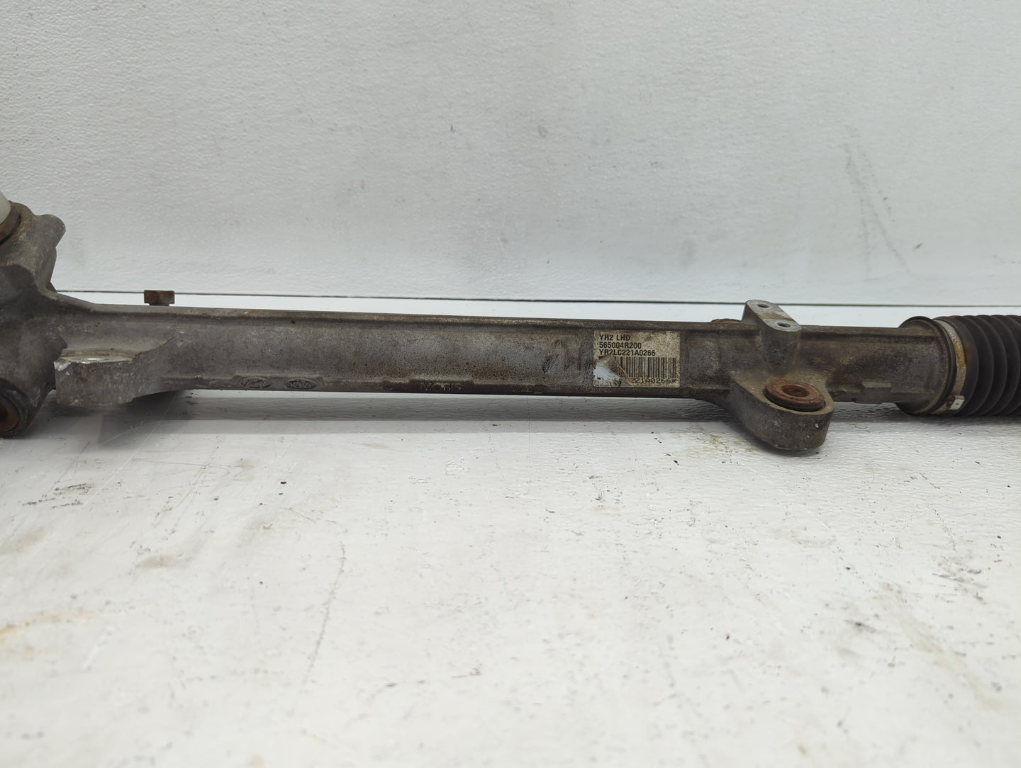 2012 Hyundai Sonata Power Steering Reservoir Rust - Oemusedautoparts1.com