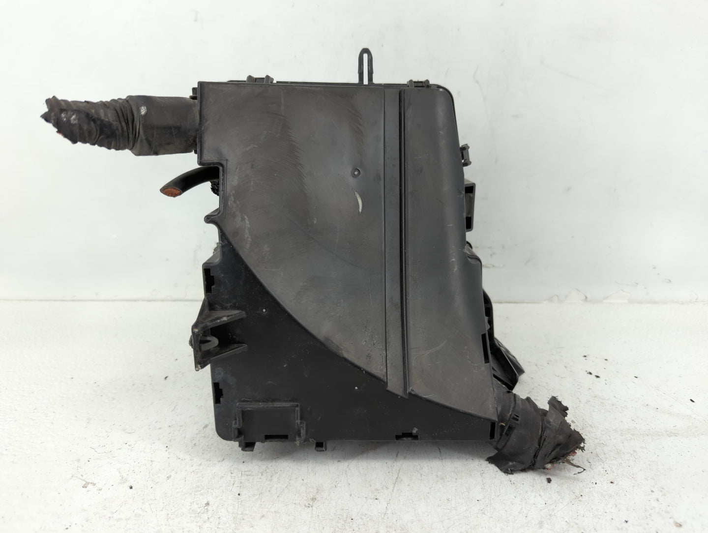 2011-2014 Hyundai Sonata Fusebox Fuse Box Panel Relay Module P/N:91950-3S740 Fits Fits 2011 2012 2013 2014 OEM Used Auto Par