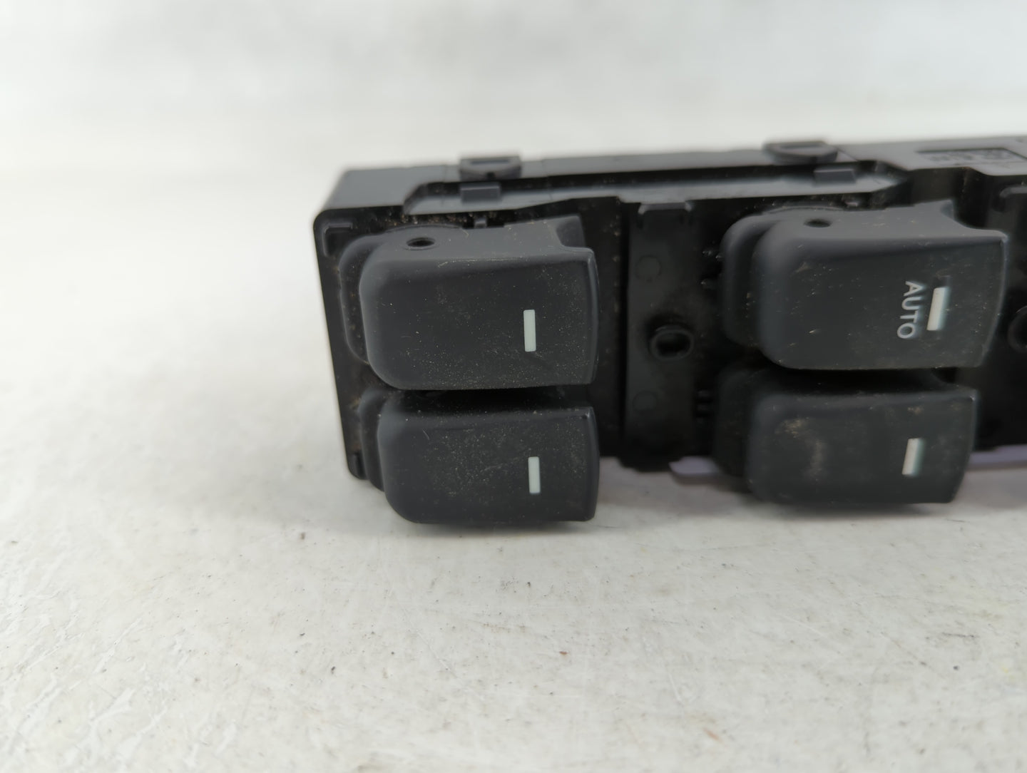 2011-2015 Hyundai Sonata Master Power Window Switch Replacement Driver Side Left P/N:201306020471 Fits OEM Used Auto Parts -