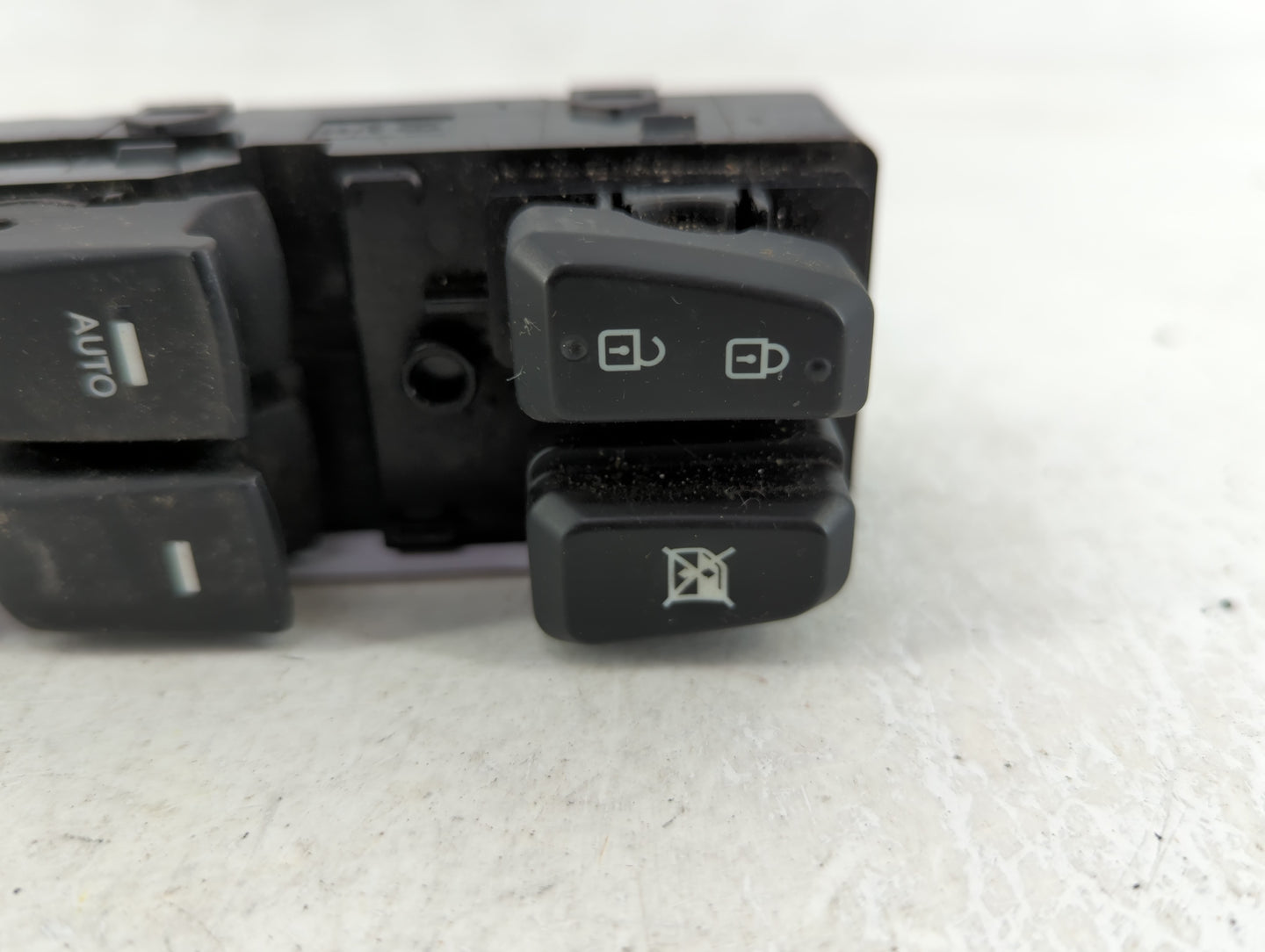 2011-2015 Hyundai Sonata Master Power Window Switch Replacement Driver Side Left P/N:201306020471 Fits OEM Used Auto Parts -
