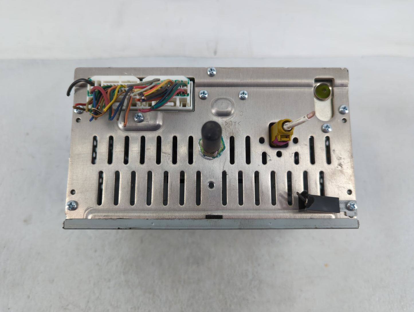 2012-2015 Hyundai Sonata Am Fm Cd Player Radio Receiver - Oemusedautoparts1.com