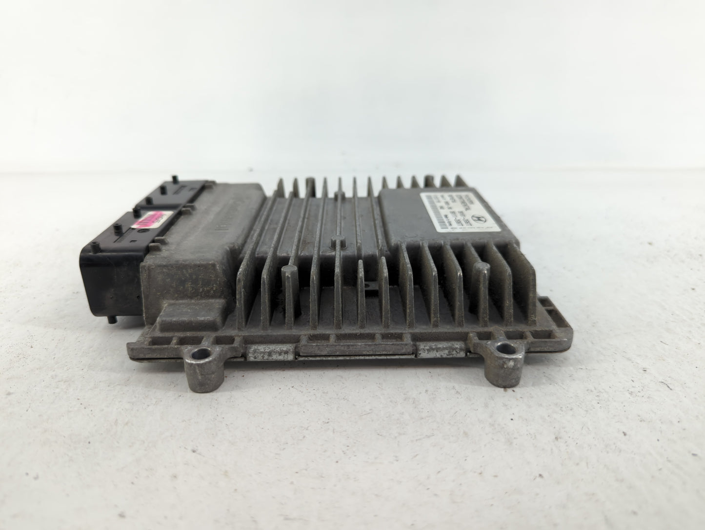 2011-2014 Hyundai Sonata PCM Engine Control Computer ECU ECM PCU OEM P/N:39111-2G677 39101-2G677 Fits Fits 2011 2012 2013 20