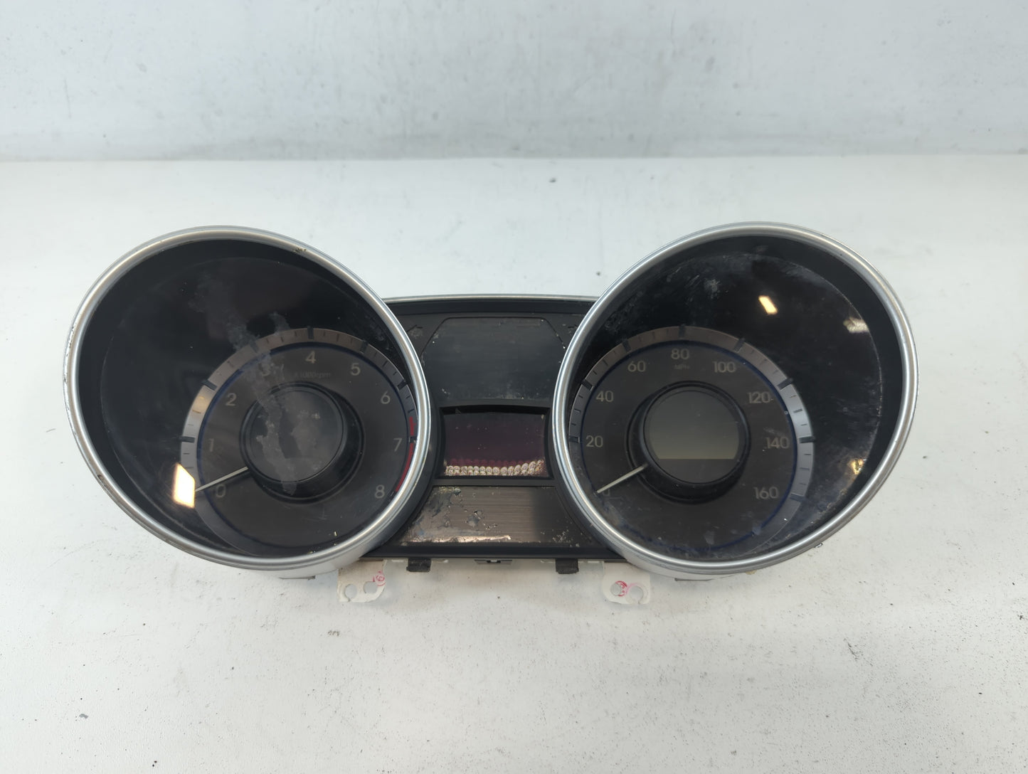 2011-2013 Hyundai Sonata Instrument Cluster Speedometer Gauges P/N:94001-3Q001 Fits Fits 2011 2012 2013 OEM Used Auto Parts 