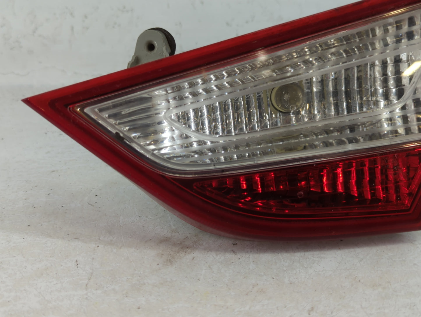 2011-2014 Hyundai Sonata Tail Light Assembly Passenger Right OEM P/N:92404-3Q Fits Fits 2011 2012 2013 2014 OEM Used Auto Pa
