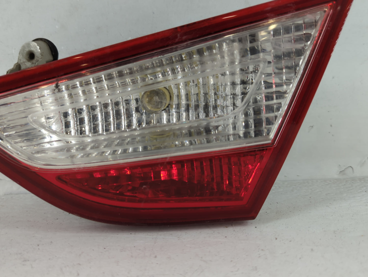 2011-2014 Hyundai Sonata Tail Light Assembly Passenger Right OEM P/N:92404-3Q Fits Fits 2011 2012 2013 2014 OEM Used Auto Pa