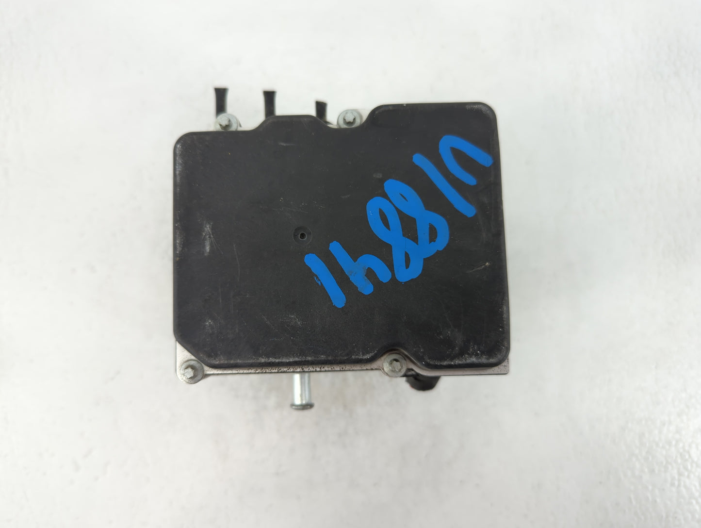 2011-2013 Hyundai Sonata ABS Pump Control Module Replacement P/N:0 265 238 094 58920-30500 Fits Fits 2011 2012 2013 OEM Used