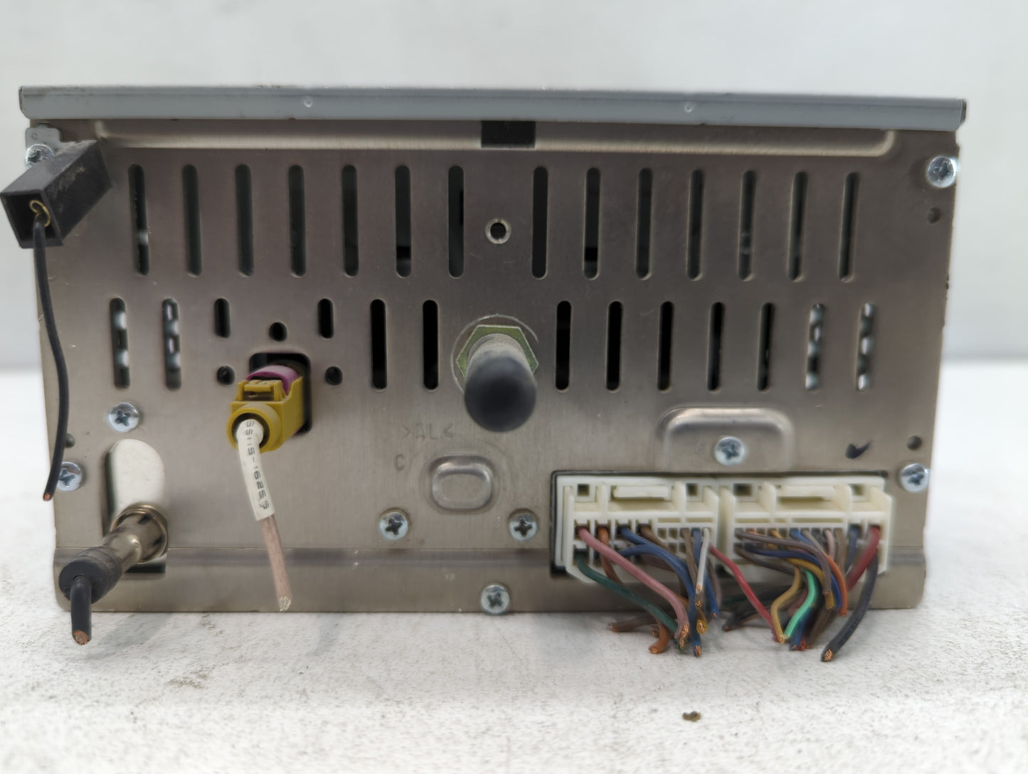 2012-2015 Hyundai Sonata Am Fm Cd Player Radio Receiver - Oemusedautoparts1.com