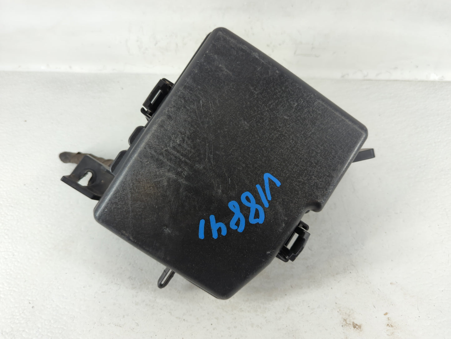 2011-2014 Hyundai Sonata Fusebox Fuse Box Panel Relay Module P/N:91950-3S740 Fits Fits 2011 2012 2013 2014 OEM Used Auto Par
