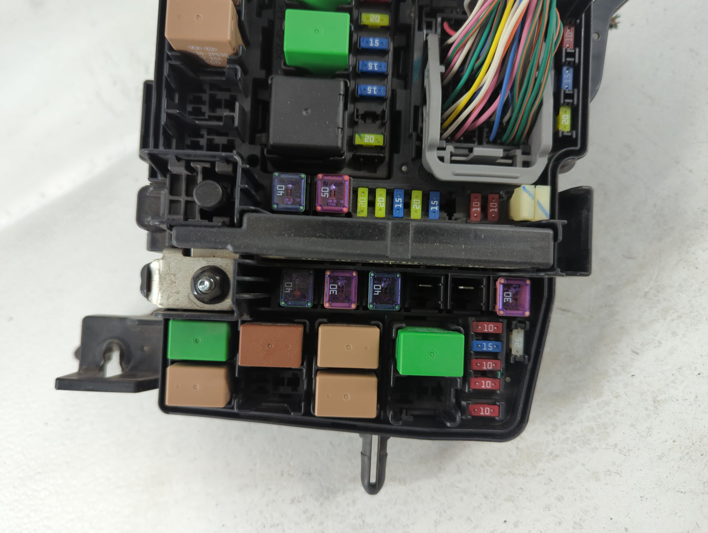 2011-2014 Hyundai Sonata Fusebox Fuse Box Panel Relay Module P/N:91950-3S740 Fits Fits 2011 2012 2013 2014 OEM Used Auto Par
