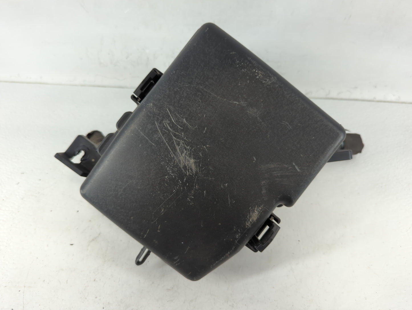 2011-2012 Hyundai Sonata Fusebox Fuse Box Panel Relay Module P/N:120516112 91200-4R014 Fits Fits 2011 2012 OEM Used Auto Par