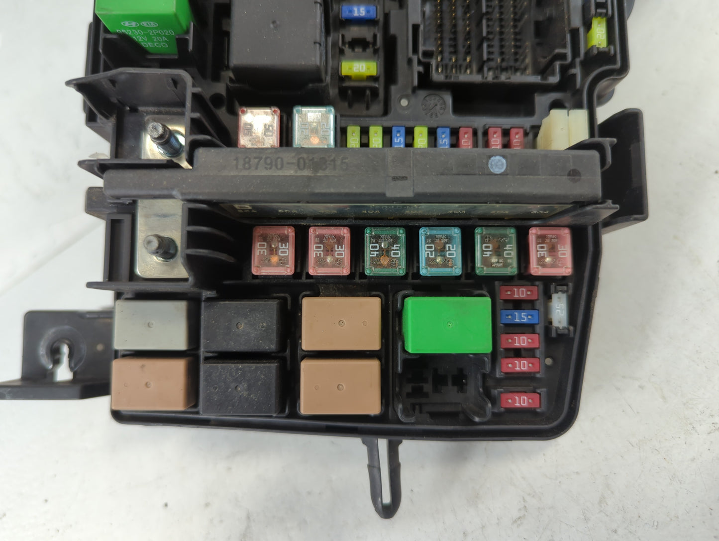 2011-2012 Hyundai Sonata Fusebox Fuse Box Panel Relay Module P/N:120516112 91200-4R014 Fits Fits 2011 2012 OEM Used Auto Par