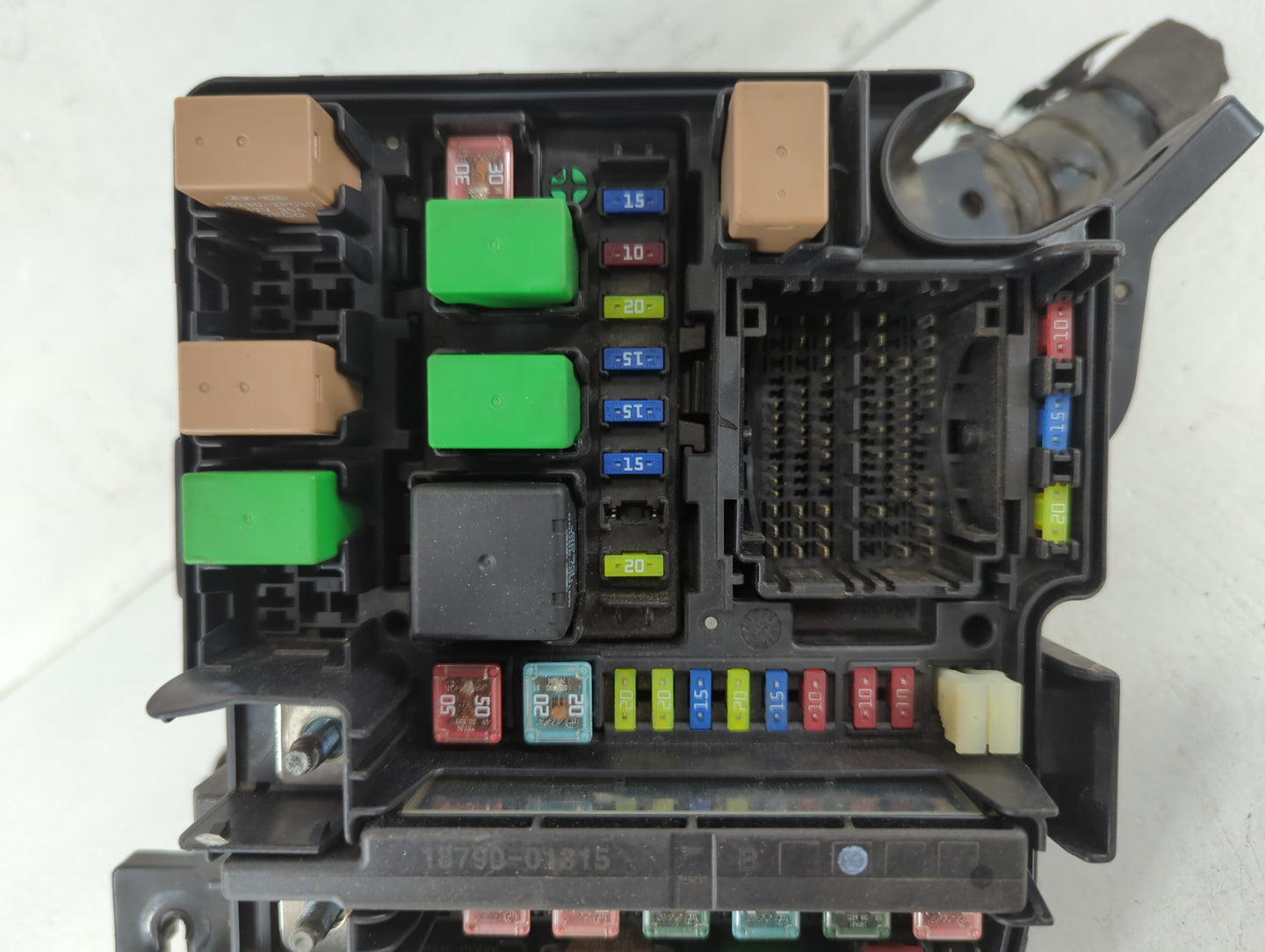 2011-2012 Hyundai Sonata Fusebox Fuse Box Panel Relay Module P/N:120516112 91200-4R014 Fits Fits 2011 2012 OEM Used Auto Par