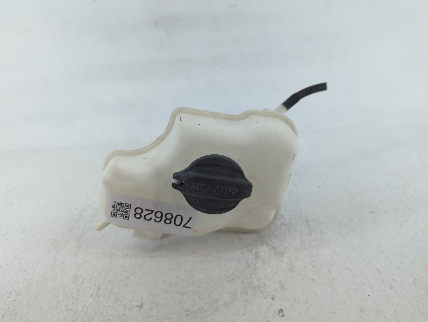 2011-2015 Hyundai Sonata Windshield Washer Fluid Reservoir Bottle Oem - Oemusedautoparts1.com