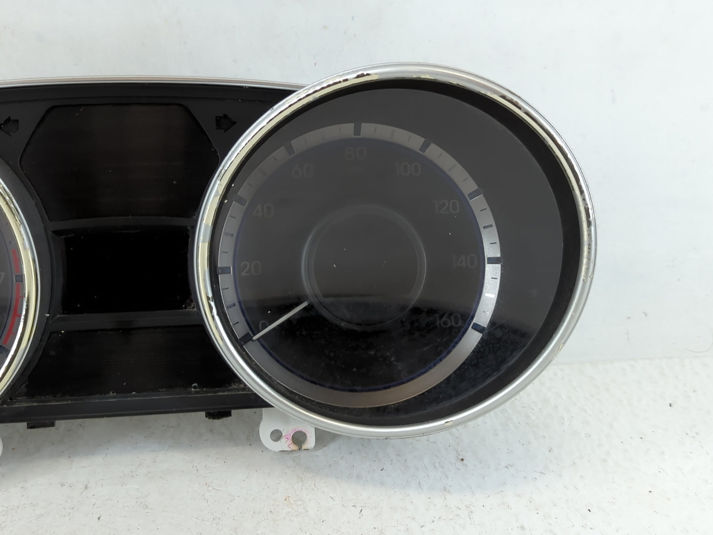 2011-2012 Hyundai Sonata Instrument Cluster Speedometer Gauges Fits Fits 2011 2012 OEM Used Auto Parts - Oemusedautoparts1.c