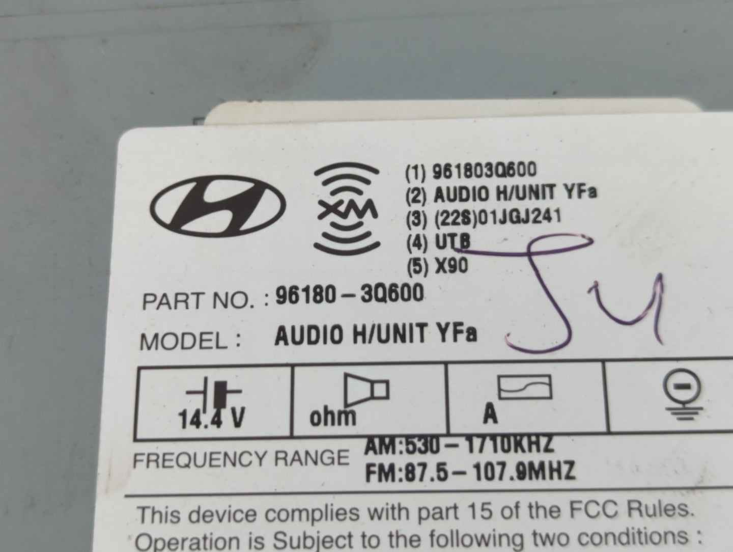 2012-2015 Hyundai Sonata Radio AM FM Cd Player Receiver Replacement P/N:961803Q600 Fits Fits 2012 2013 2014 2015 OEM Used Au