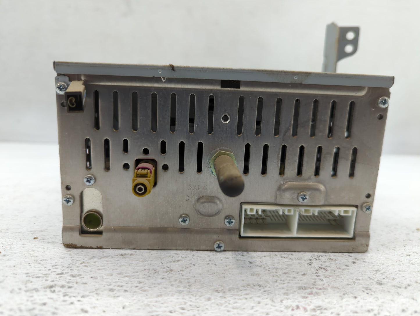 2012-2015 Hyundai Sonata Am Fm Cd Player Radio Receiver - Oemusedautoparts1.com