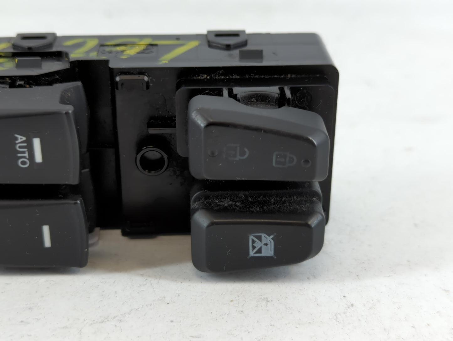 2011-2015 Hyundai Sonata Master Power Window Switch Replacement Driver Side Left P/N:201201301130 Fits OEM Used Auto Parts -
