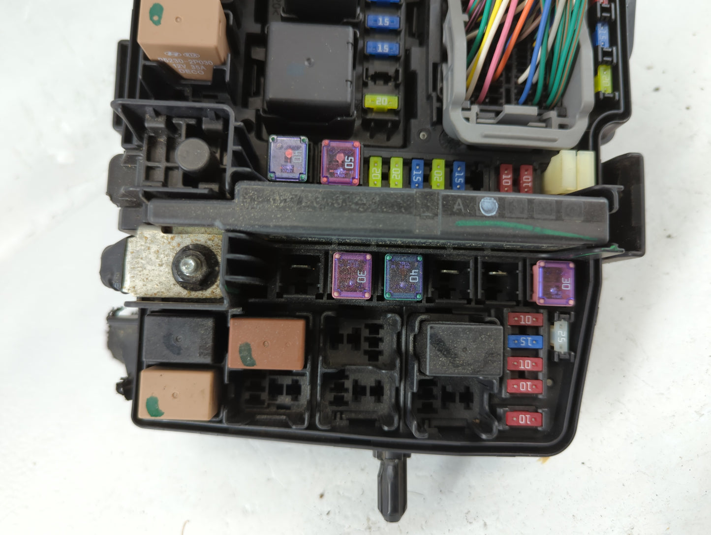 2011-2014 Hyundai Sonata Fusebox Fuse Box Panel Relay Module P/N:91950-3S711 Fits Fits 2011 2012 2013 2014 OEM Used Auto Par