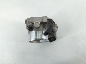 2011-2014 Hyundai Sonata Throttle Body P/N:35100-2G700 Fits Fits 2011 2012 2013 2014 2015 2016 OEM Used Auto Parts